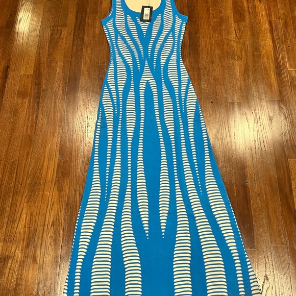 RVN Cutout Illusion Jacquard Maxi Blue Sand - Picture 1 of 12